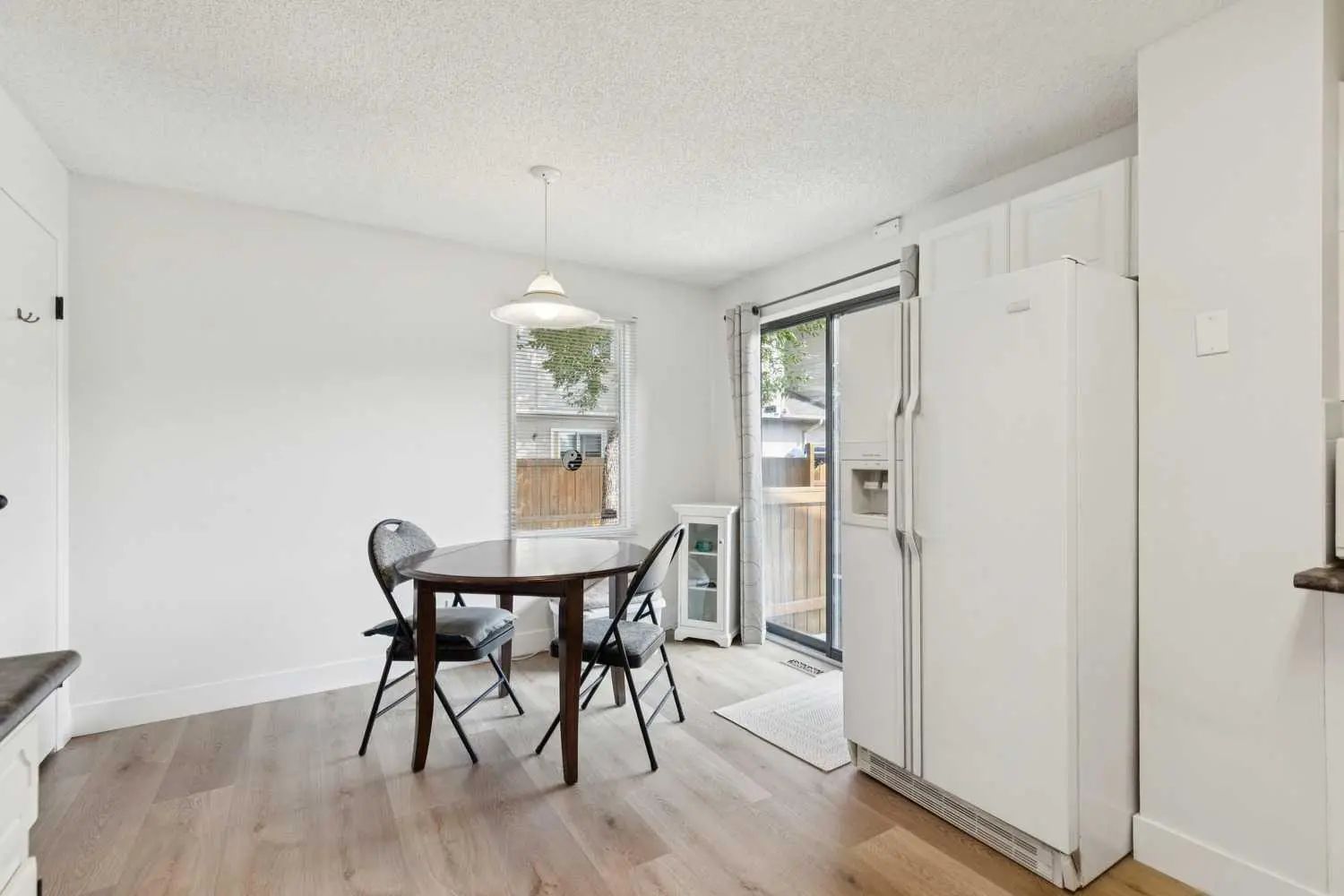 91 Deerfield Drive Southeast, Calgary – Residential Row/Townhouse Listing Photo 7