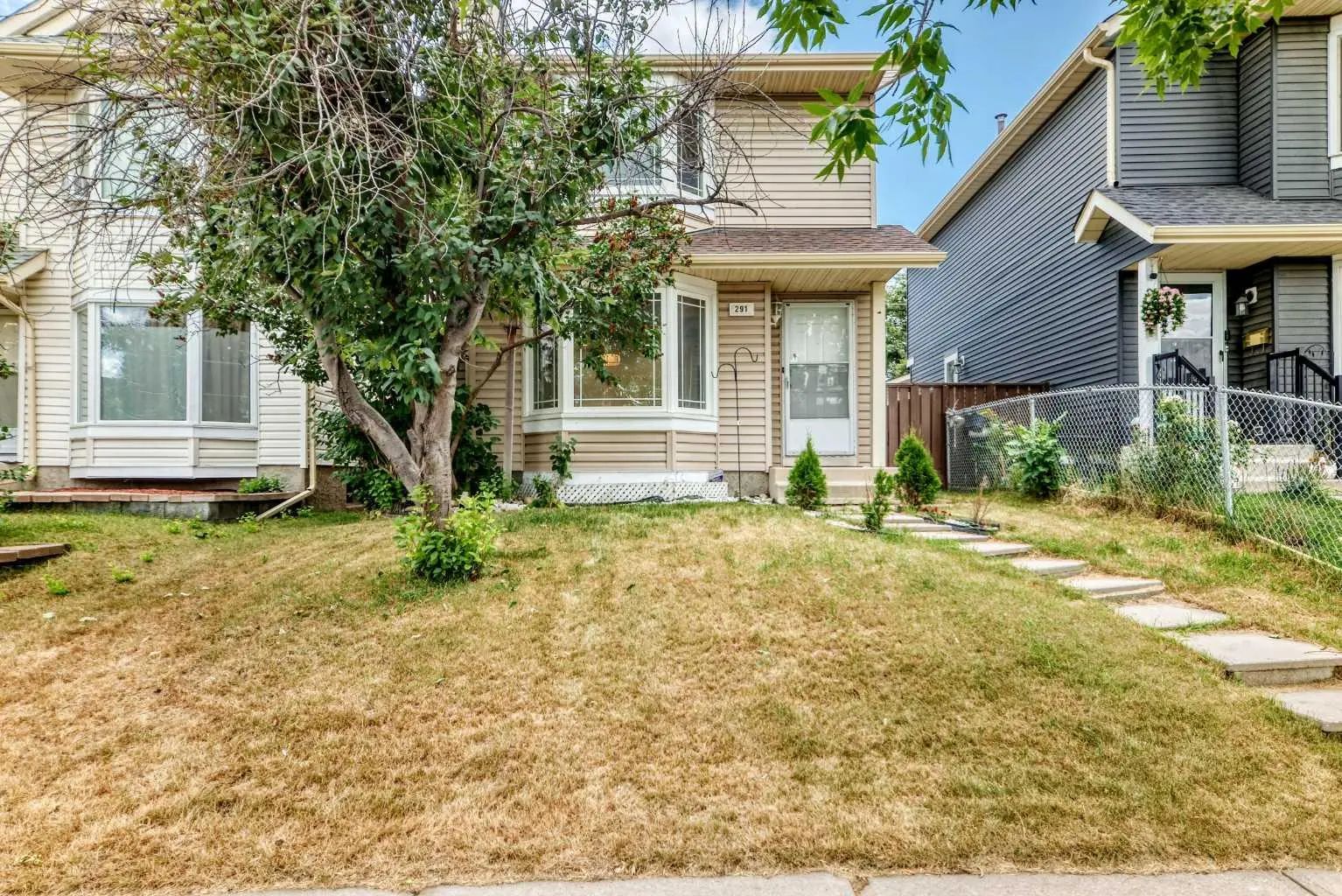 291 Falton Drive Northeast, Calgary – Residential Detached Listing Photo 2