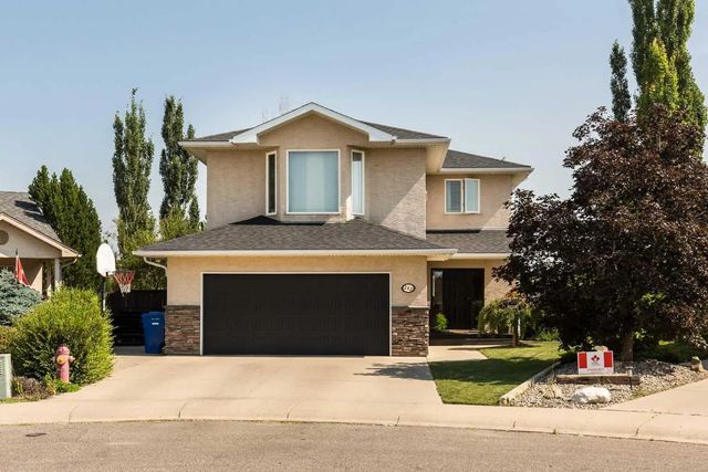 242 Heritage Circle W, Lethbridge