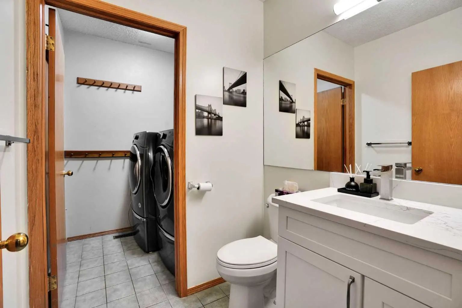 16 Sun Harbour Crescent Southeast, Calgary – Residential Detached Listing Photo 11