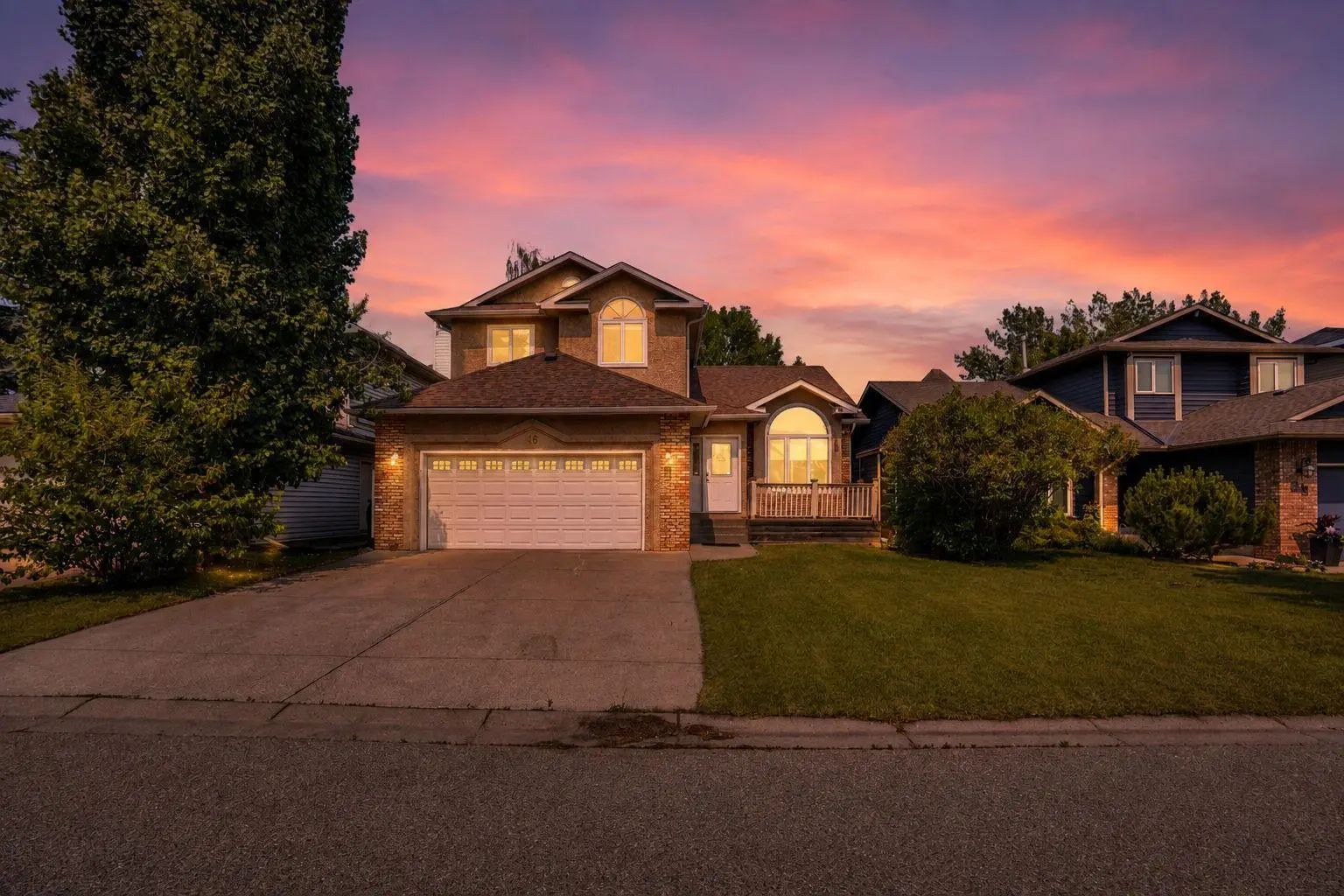 16 Sun Harbour Crescent Southeast, Calgary – Residential Detached Listing Photo 2