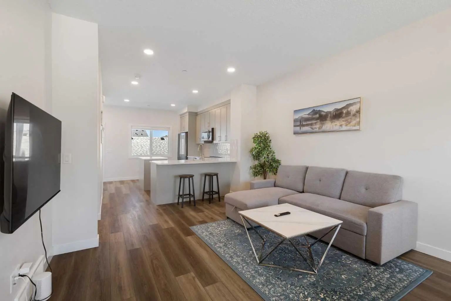 251 Lucas Boulevard Northwest, Calgary – Residential Row/Townhouse Listing Photo 6