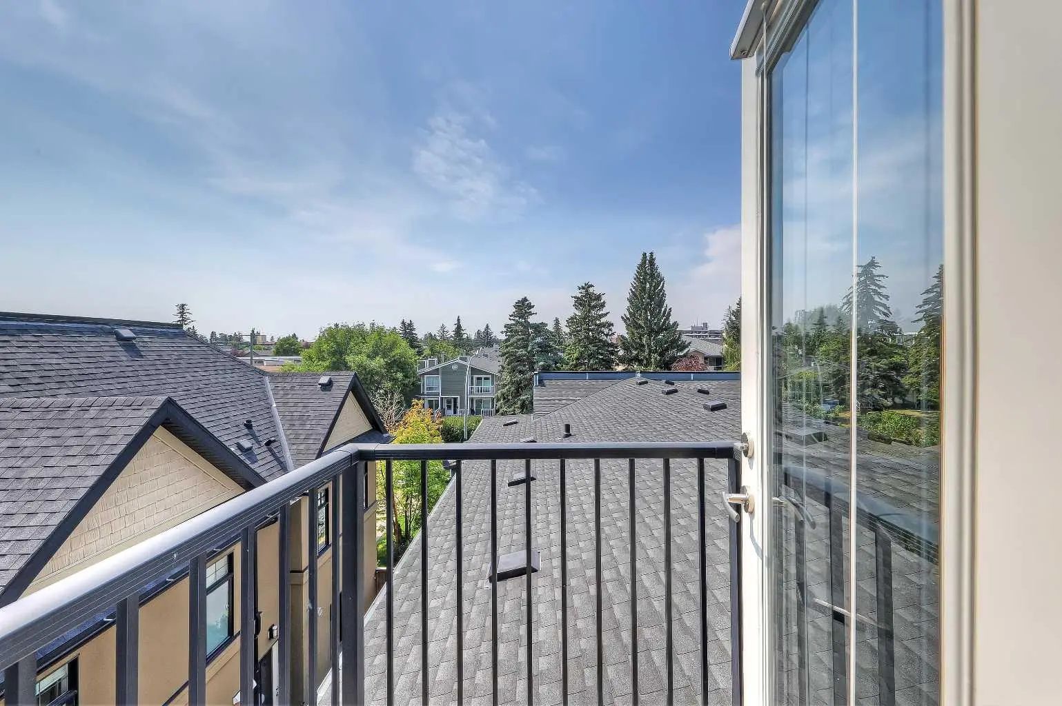 2 1936 25a Street Southwest, Calgary – Residential Row/Townhouse Listing Photo 24