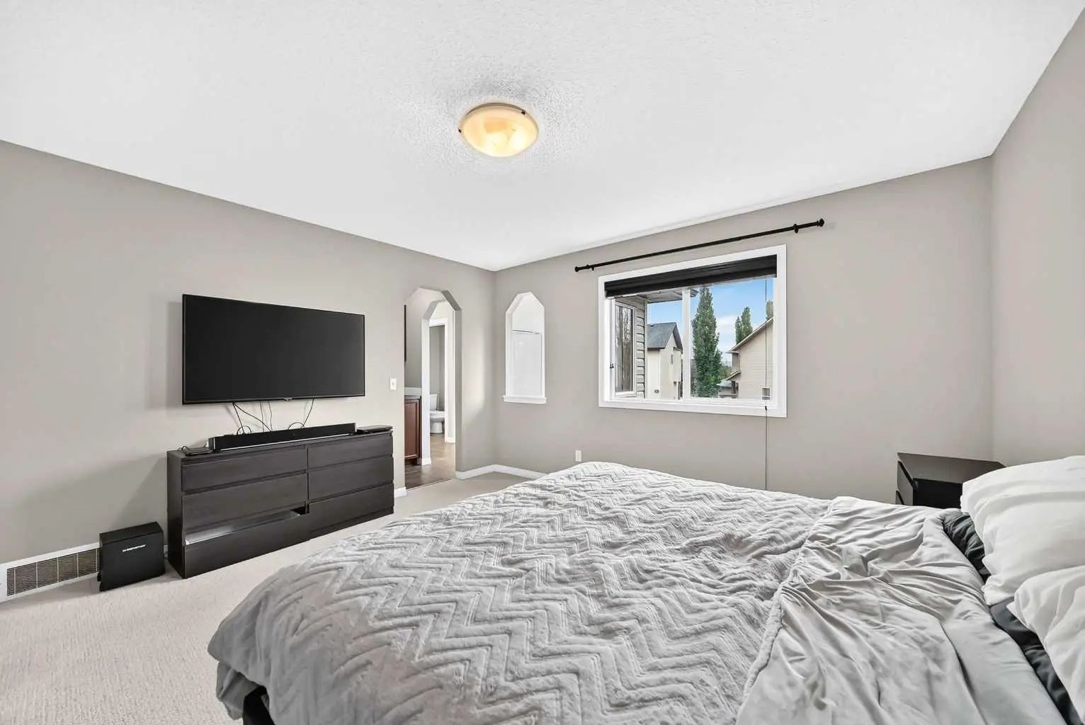 121 Chapalina Heights Southeast, Calgary – Residential Detached Listing Photo 21