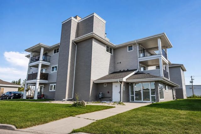 304 1021 Ross Street , Crossfield
