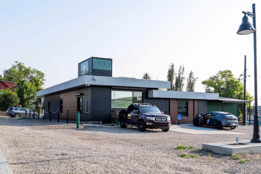 2510 Dartmouth Road Se, Calgary