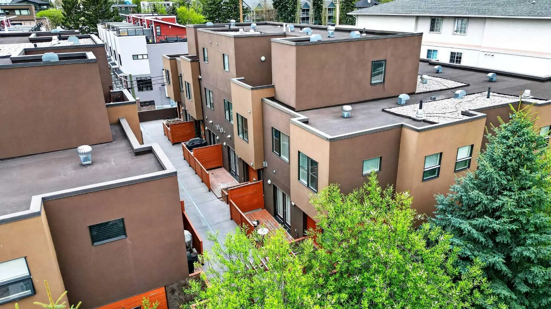 10 1717 27 Avenue Southwest, Calgary – Residential Row/Townhouse Listing Photo 1