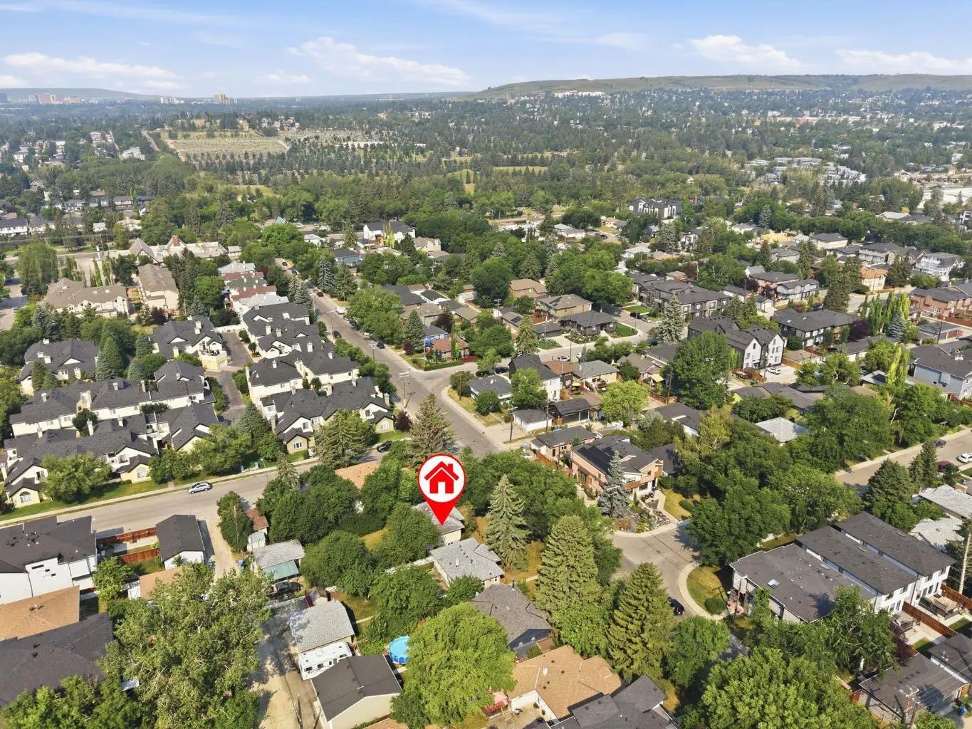 235 32 Avenue Northwest, Calgary – Residential Detached Listing Photo 7