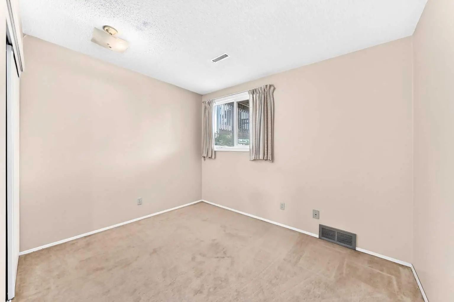 2652 Oakmoor Drive Southwest, Calgary – Residential Row/Townhouse Listing Photo 17