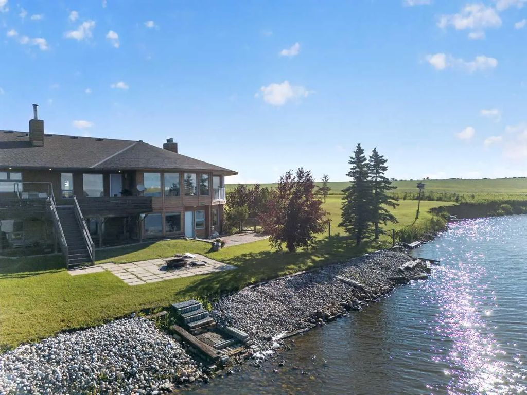 48208 Range Road 124  , Rural Beaver County
