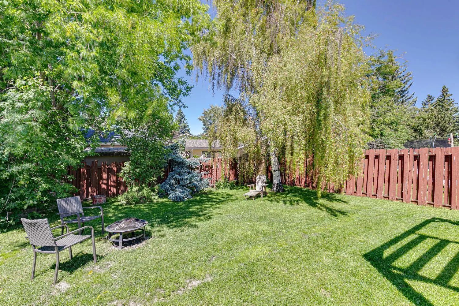 618 Oakhill Place Southwest, Calgary – Residential Detached Listing Photo 22