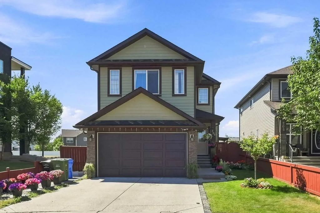 201 Saddlelake Drive Ne, Calgary