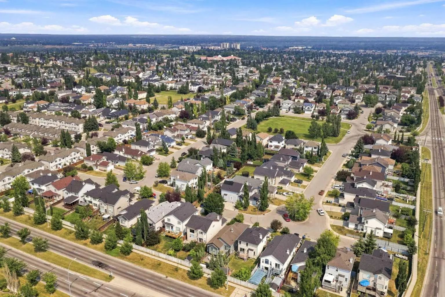 454 Millrise Square Southwest, Calgary – Residential Detached Listing Photo 49