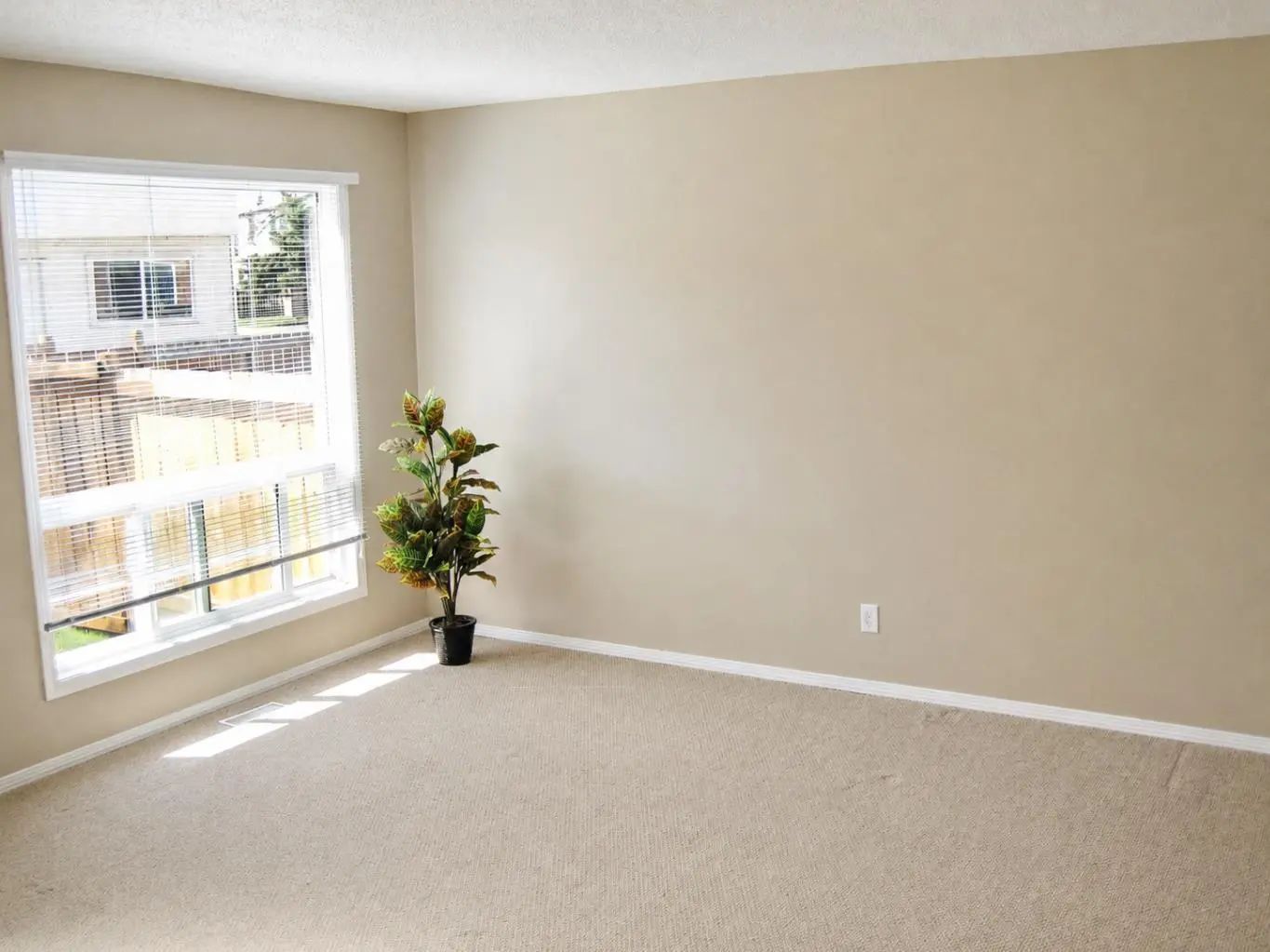69 5425 Pensacola Crescent Southeast, Calgary – Residential Row/Townhouse Listing Photo 13