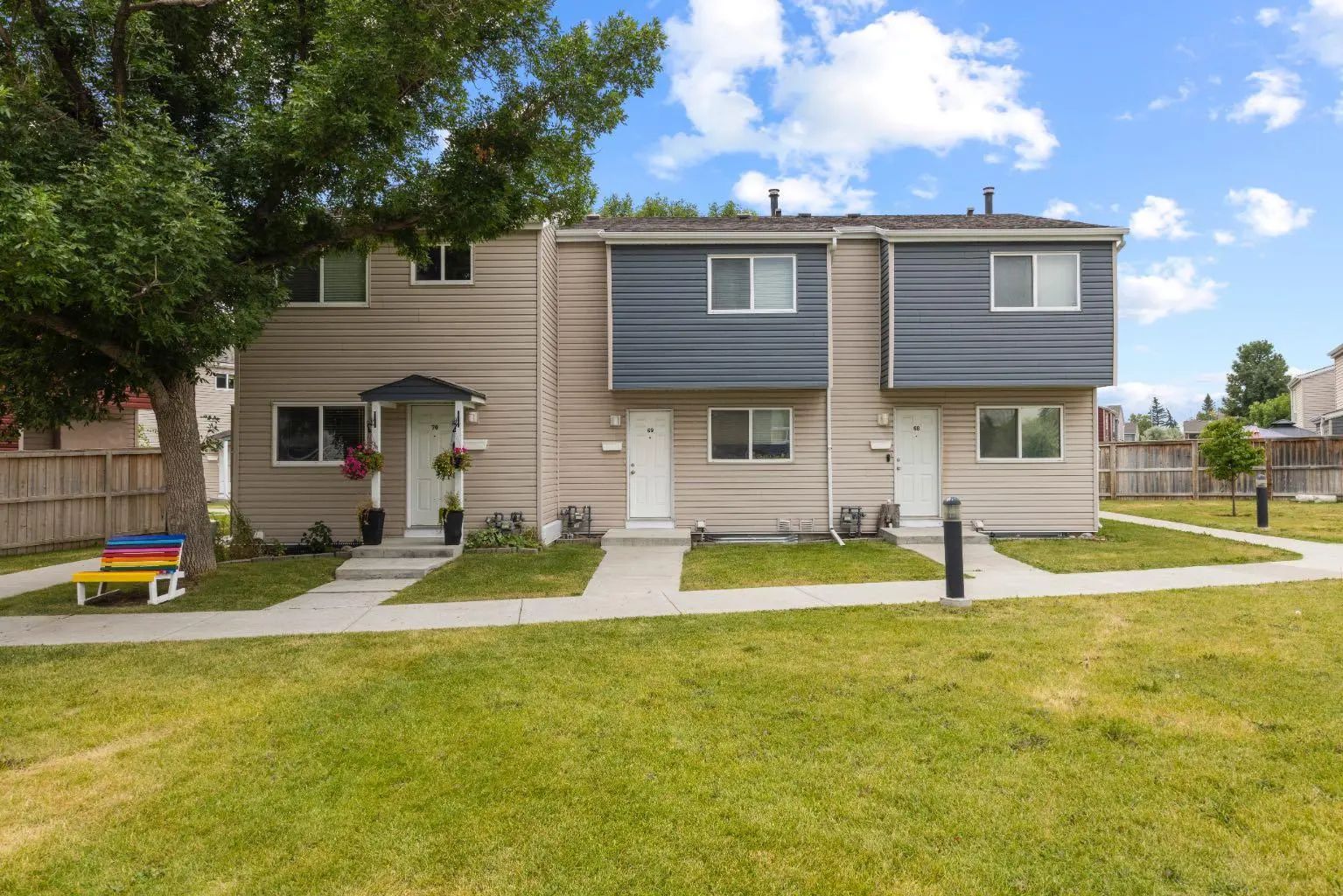 69 5425 Pensacola Crescent Southeast, Calgary – Residential Row/Townhouse Listing Photo 2