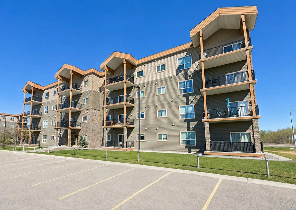 208 9229 Lakeland Drive  , Grande Prairie