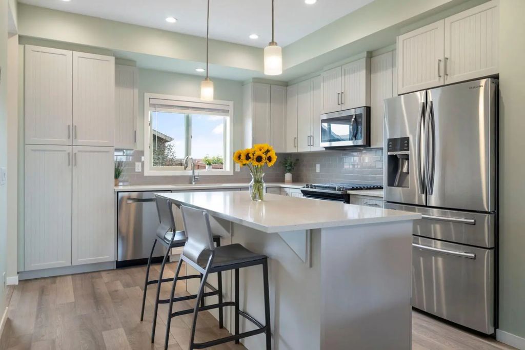 719 Mahogany Boulevard Se, Calgary
