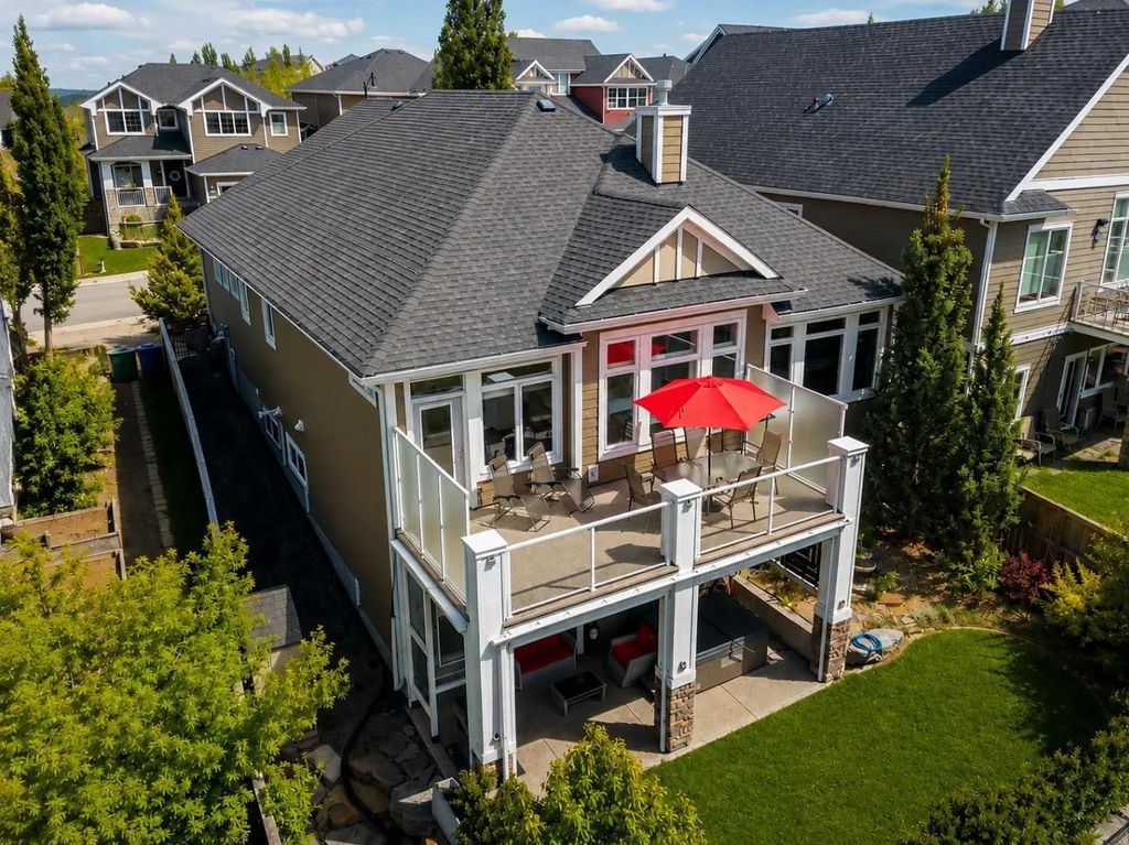 27 Ridge View Place , Cochrane