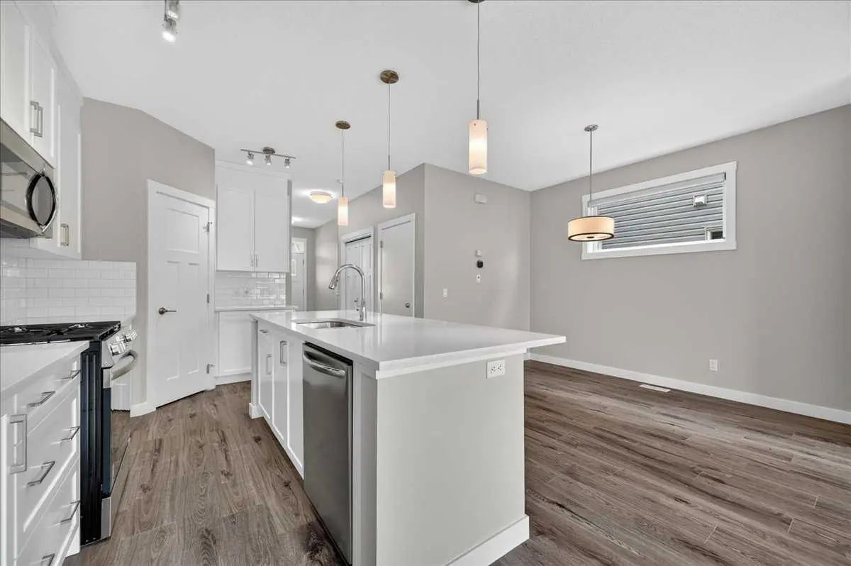 97 Seton Manor Southeast, Calgary – Residential Detached Listing Photo 7