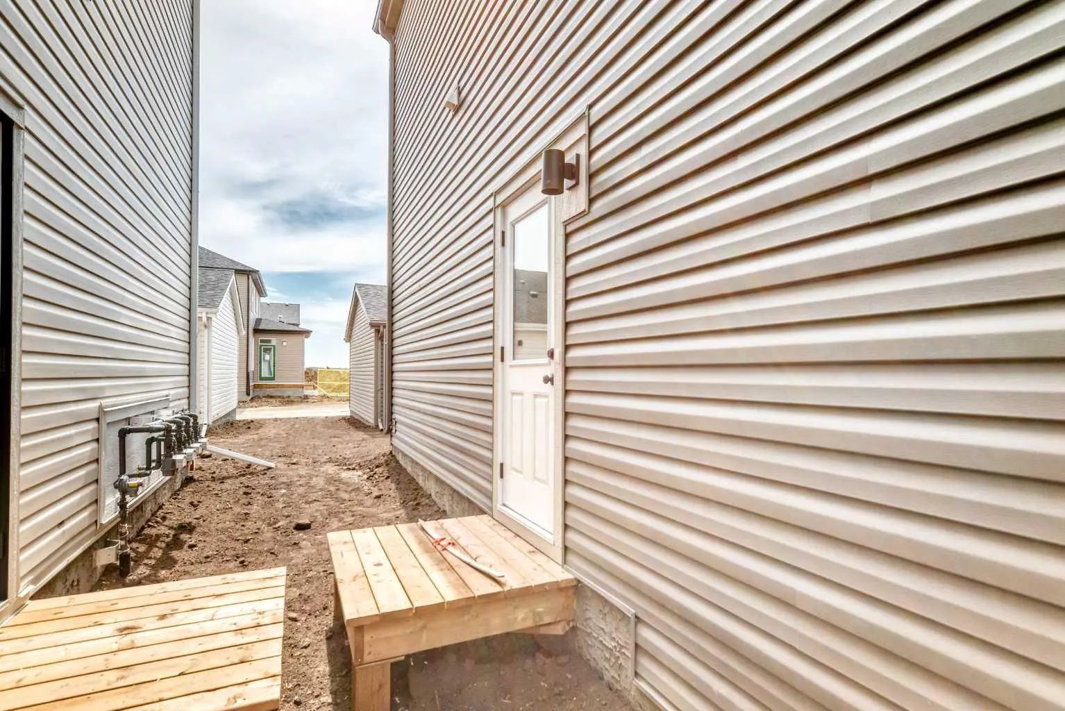 277 Heirloom Way Southeast, Calgary – Residential Row/Townhouse Listing Photo 19