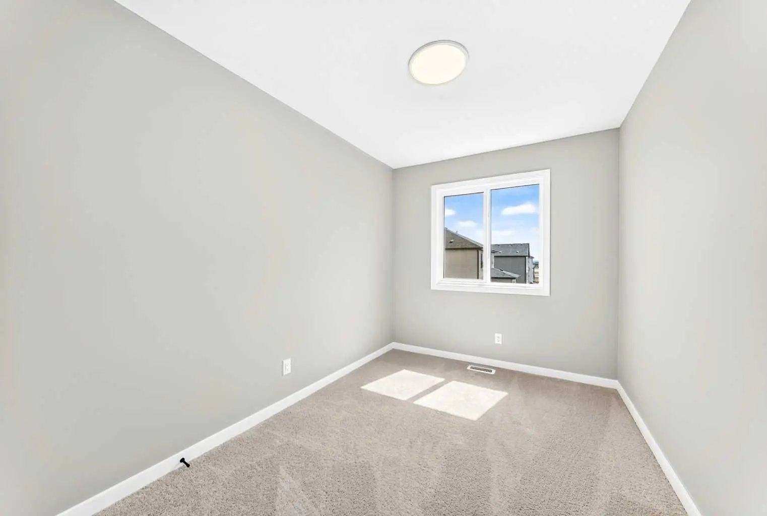 277 Heirloom Way Southeast, Calgary – Residential Row/Townhouse Listing Photo 28