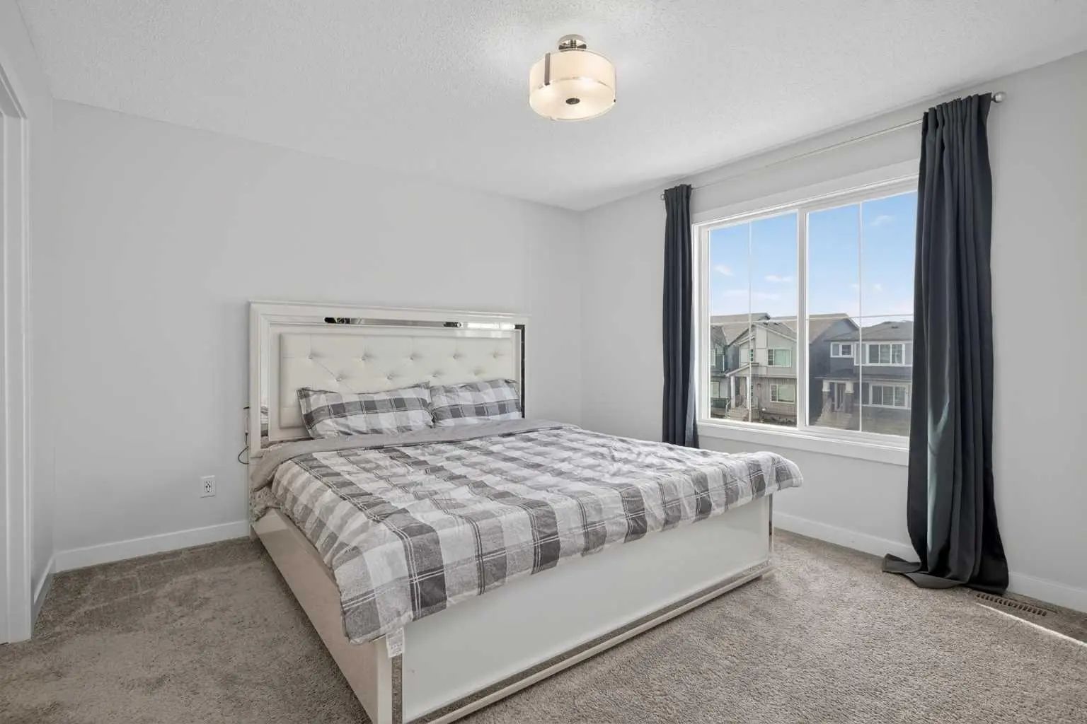 226 148 Avenue Northwest, Calgary – Residential Detached Listing Photo 11