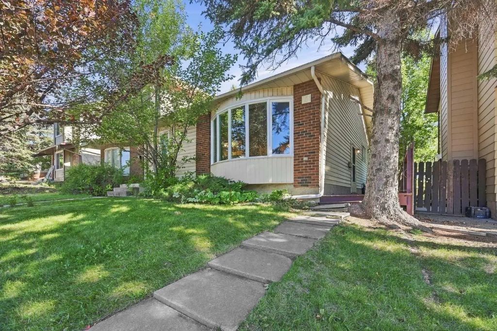 14 Dalhousie Crescent Nw, Calgary