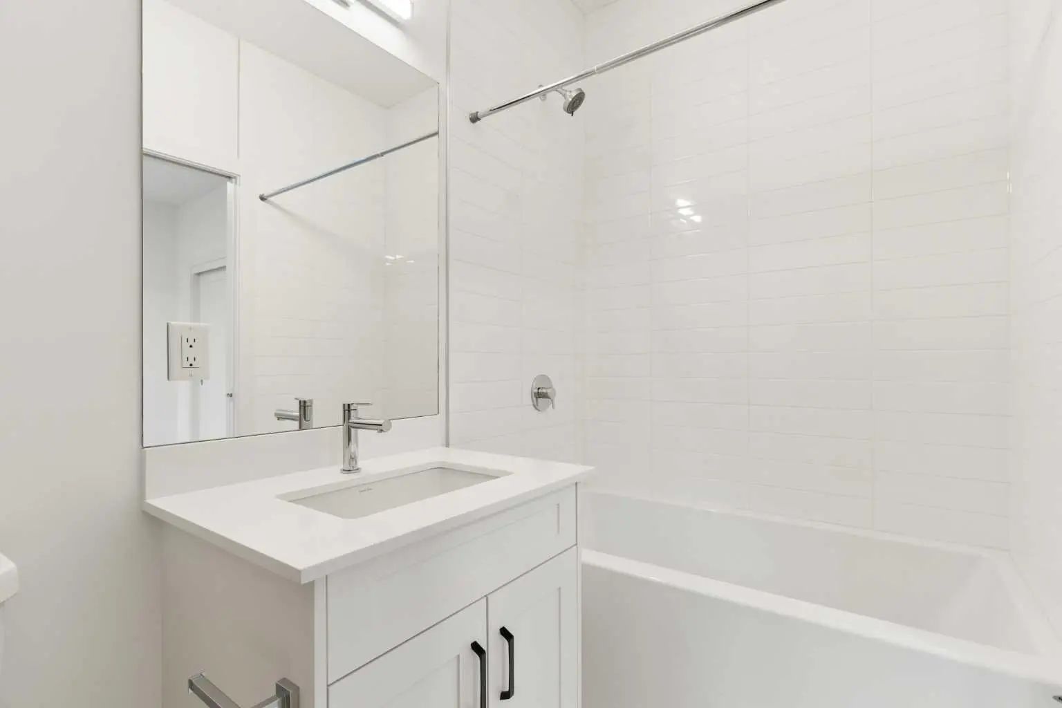 1469 Na'a Drive Southwest, Calgary – Residential Row/Townhouse Listing Photo 19