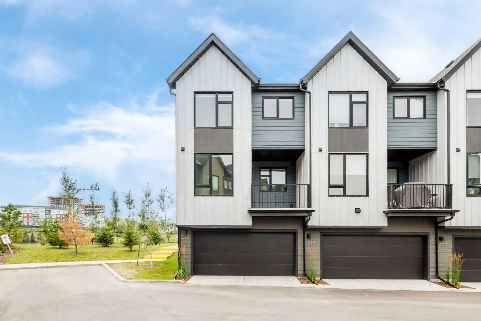 229 85 Sage Hill Heights Northwest, Calgary – Residential Row/Townhouse Listing Photo 2