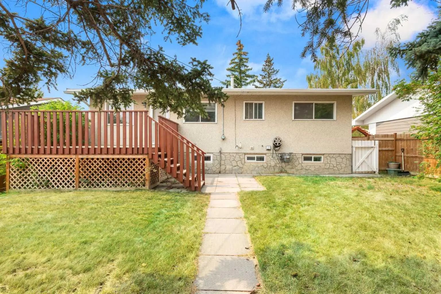 6008 Dalgetty Drive Northwest, Calgary – Residential Detached Listing Photo 34