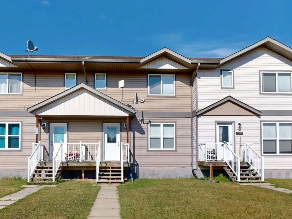 5327 60 Street , Stettler