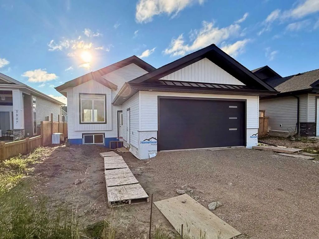 3805 42 Avenue , Lloydminster