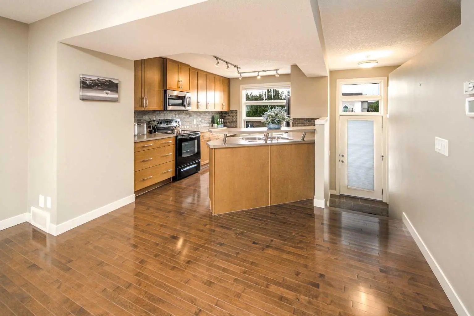 83 Aspen Hills Green Southwest, Calgary – Residential Row/Townhouse Listing Photo 5