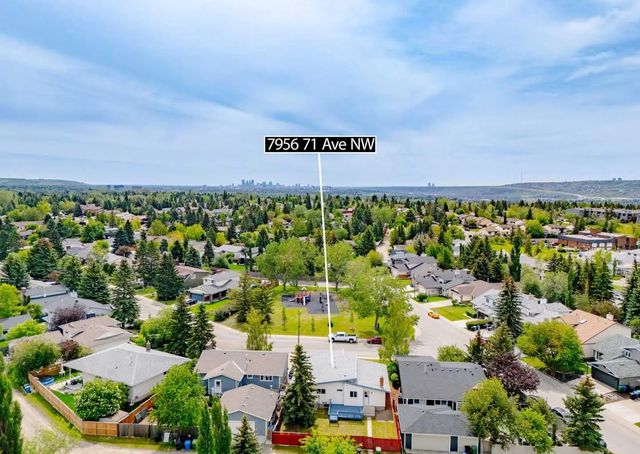 7956 71 Avenue Nw, Calgary