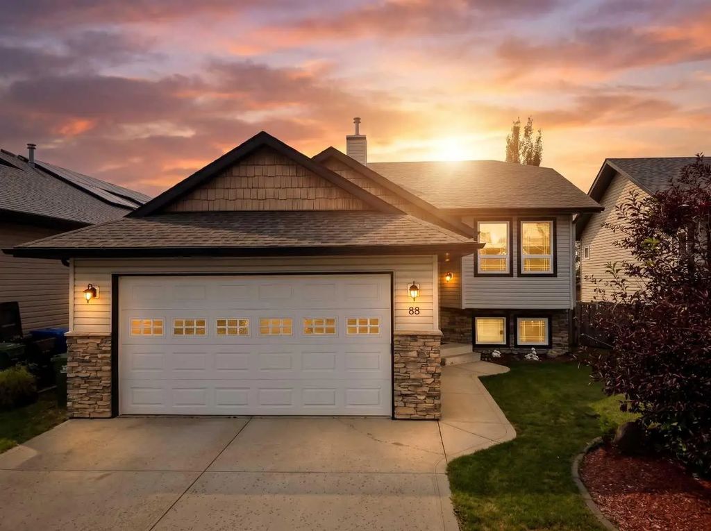88 Valentine Crescent , Red Deer