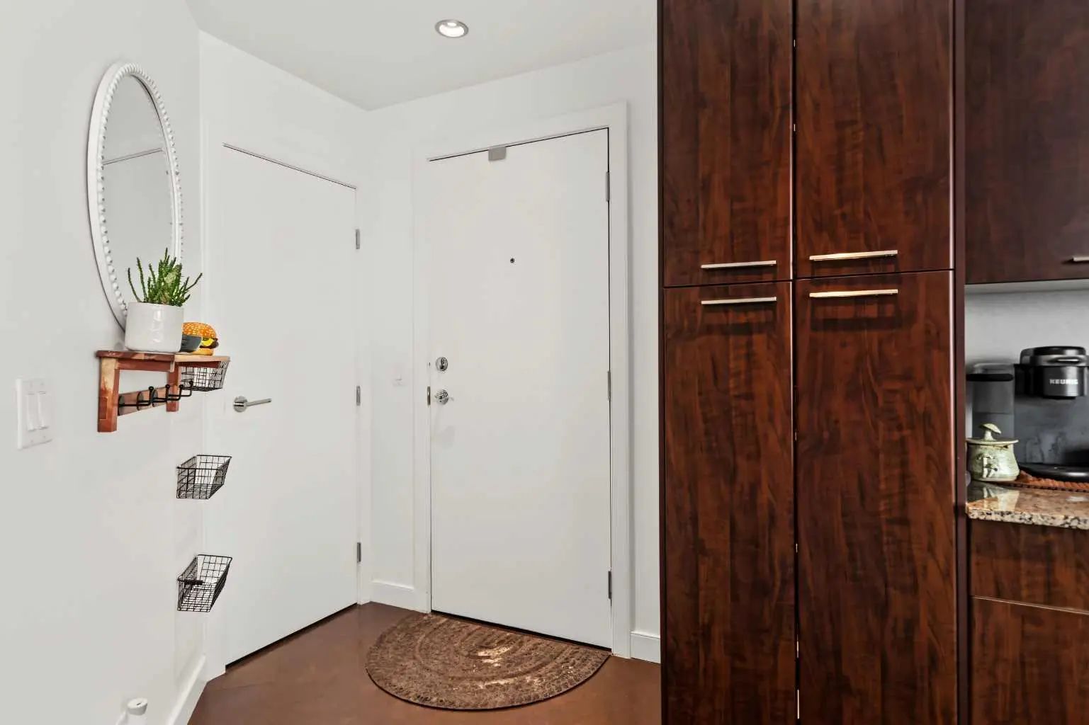 705 220 12 Avenue Southeast, Calgary – Residential Apartment Listing Photo 2