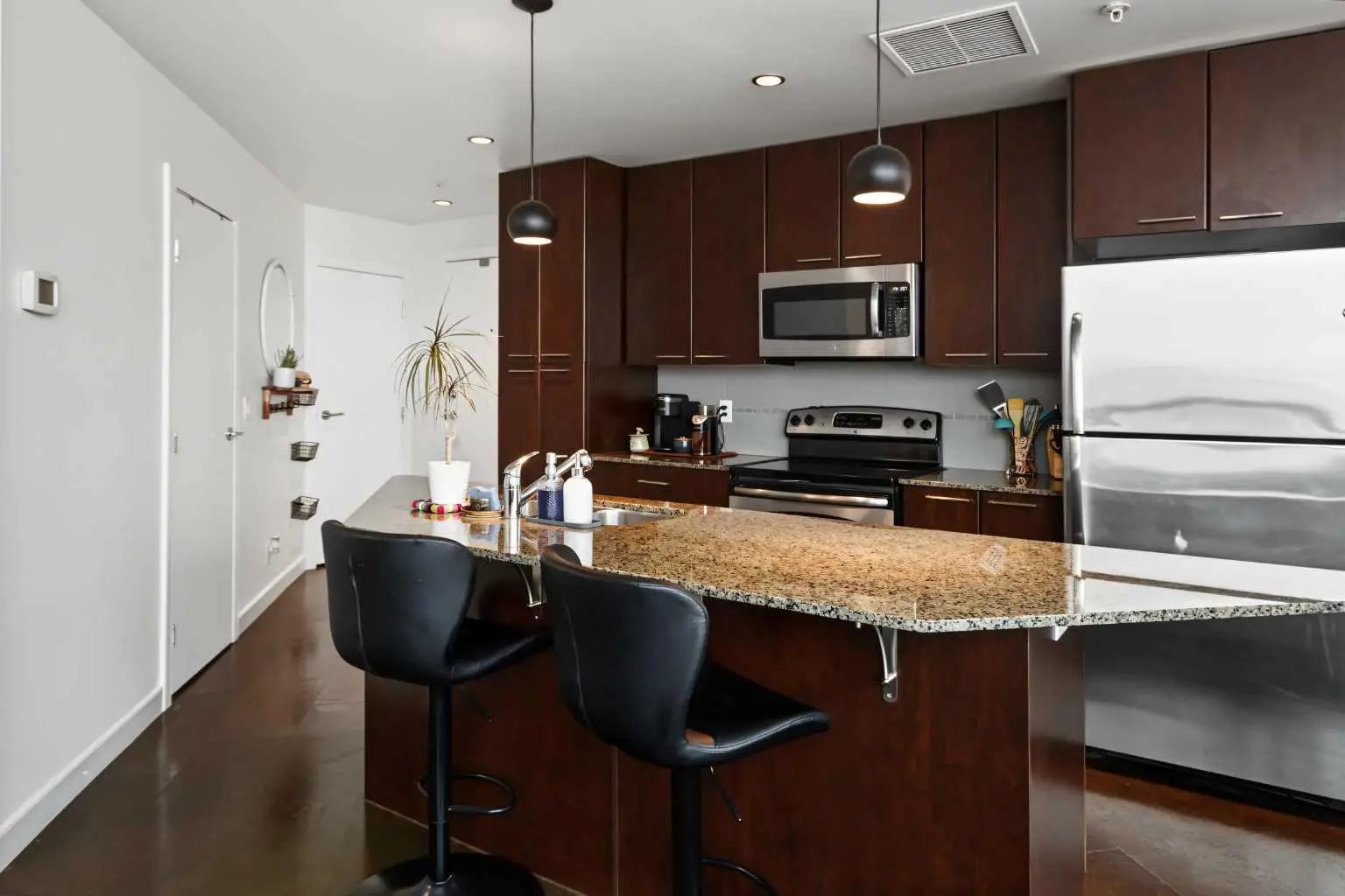 705 220 12 Avenue Southeast, Calgary – Residential Apartment Listing Photo 7
