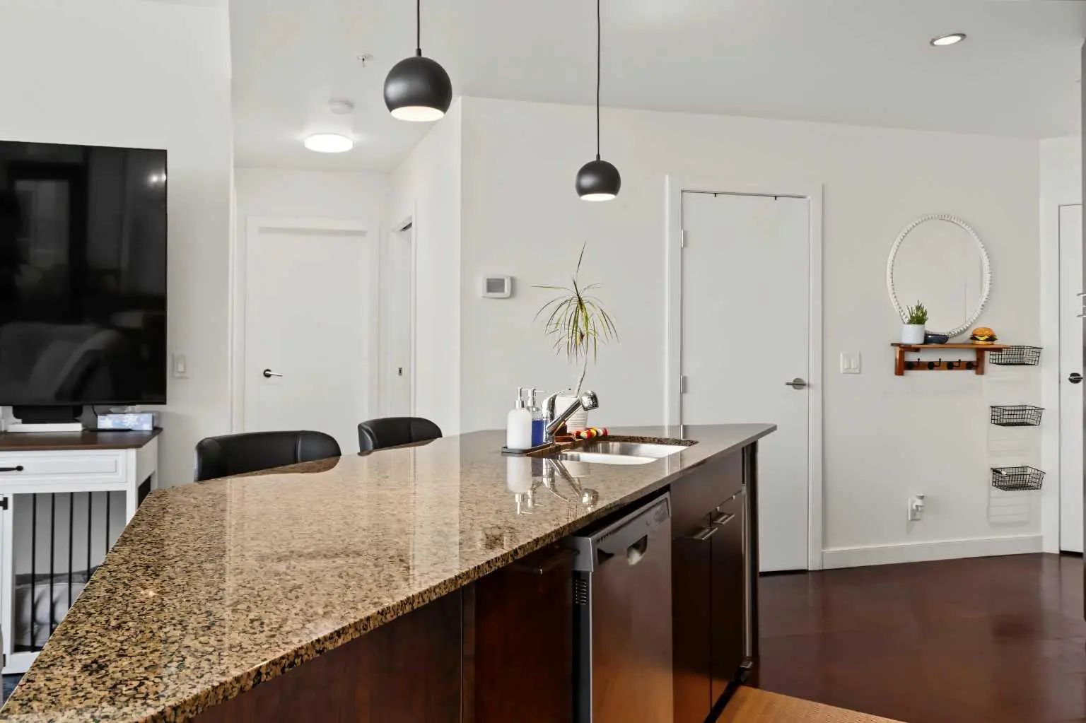 705 220 12 Avenue Southeast, Calgary – Residential Apartment Listing Photo 8