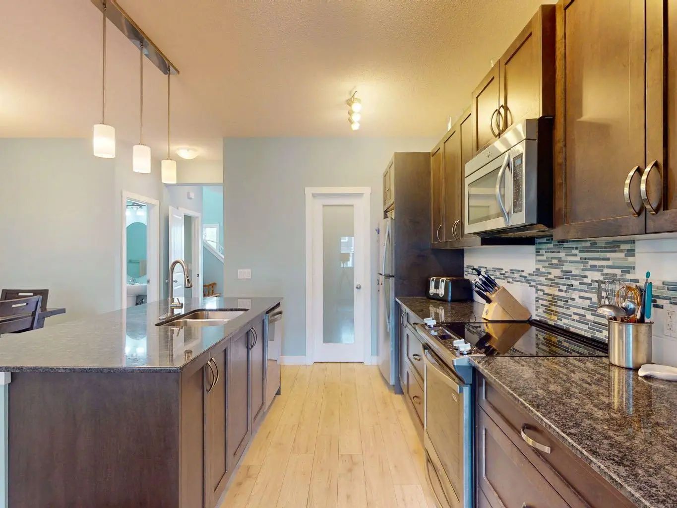 122 Midtown Boulevard Southwest, Airdrie – Residential Semi Detached (Half Duplex) Listing Photo 11