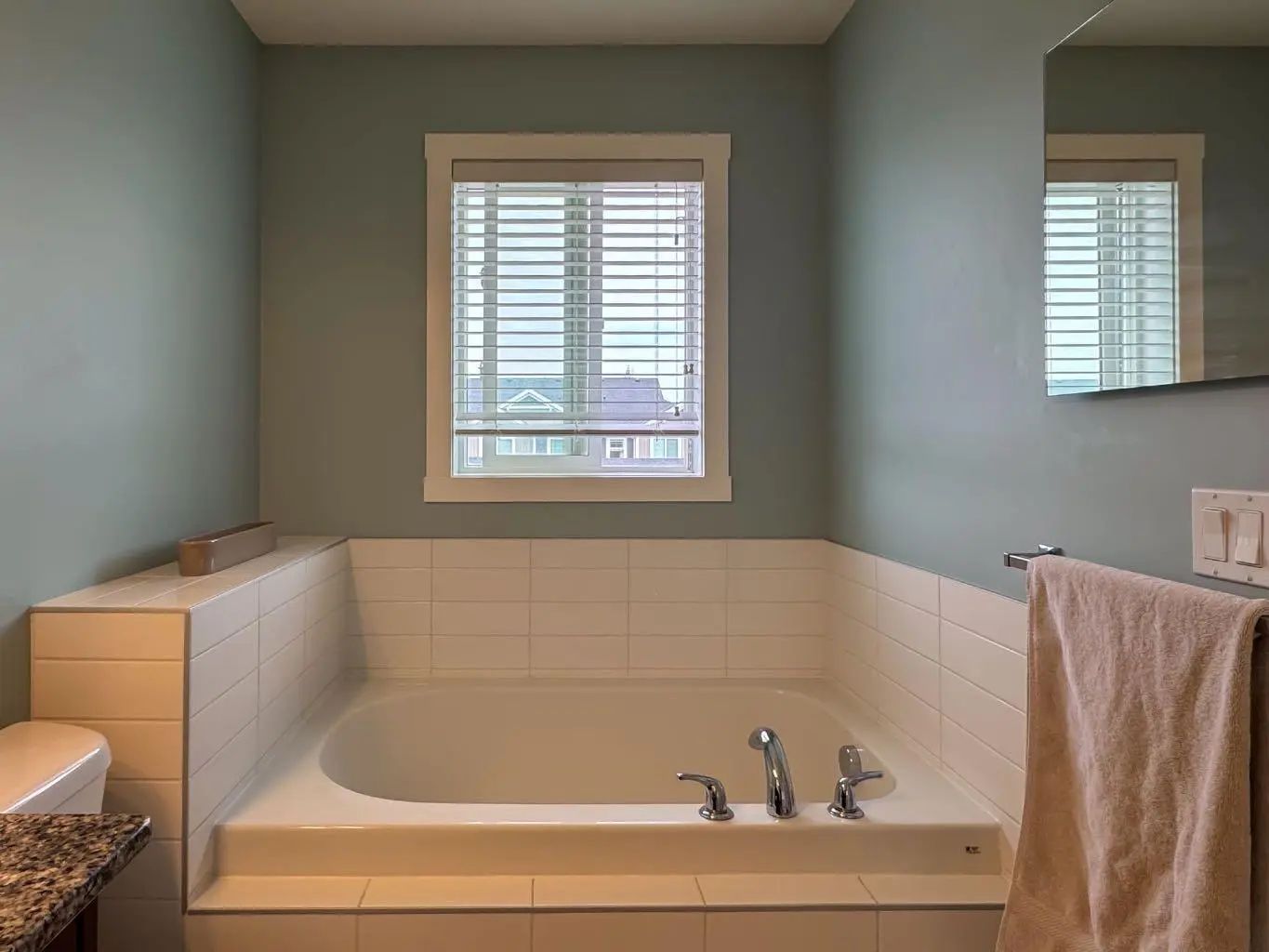 122 Midtown Boulevard Southwest, Airdrie – Residential Semi Detached (Half Duplex) Listing Photo 32
