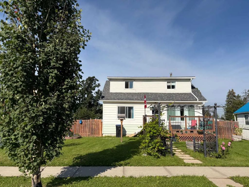 4618 53 Street , Mayerthorpe