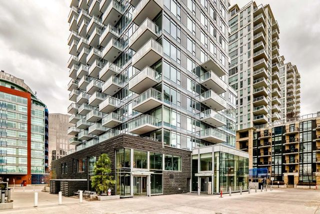104 108 Waterfront Court Sw, Calgary