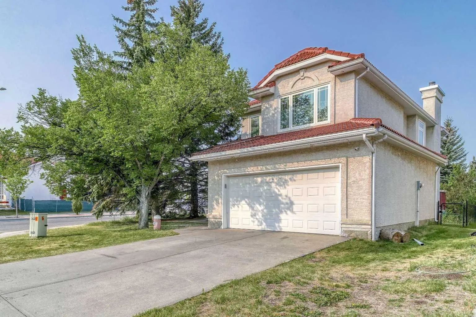 10057 Hamptons Boulevard Northwest, Calgary – Residential Detached Listing Photo 2