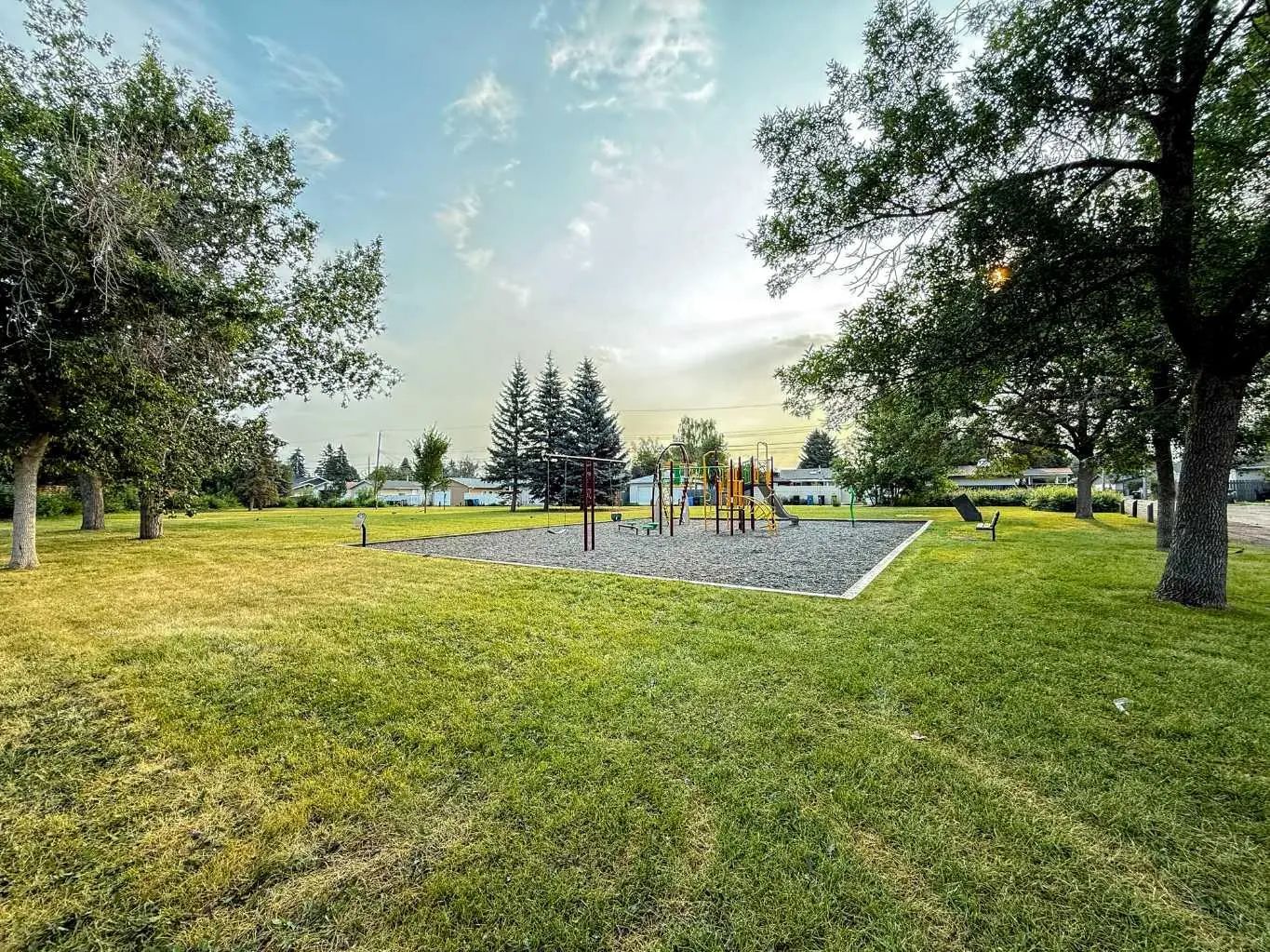5015 Marchand Crescent Northeast, Calgary – Residential Detached Listing Photo 30