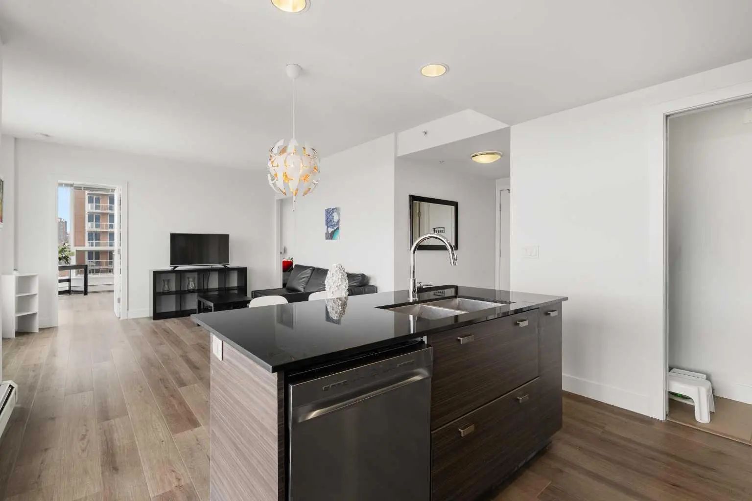 603 1500 7 Street Southwest, Calgary – Residential Apartment Listing Photo 8