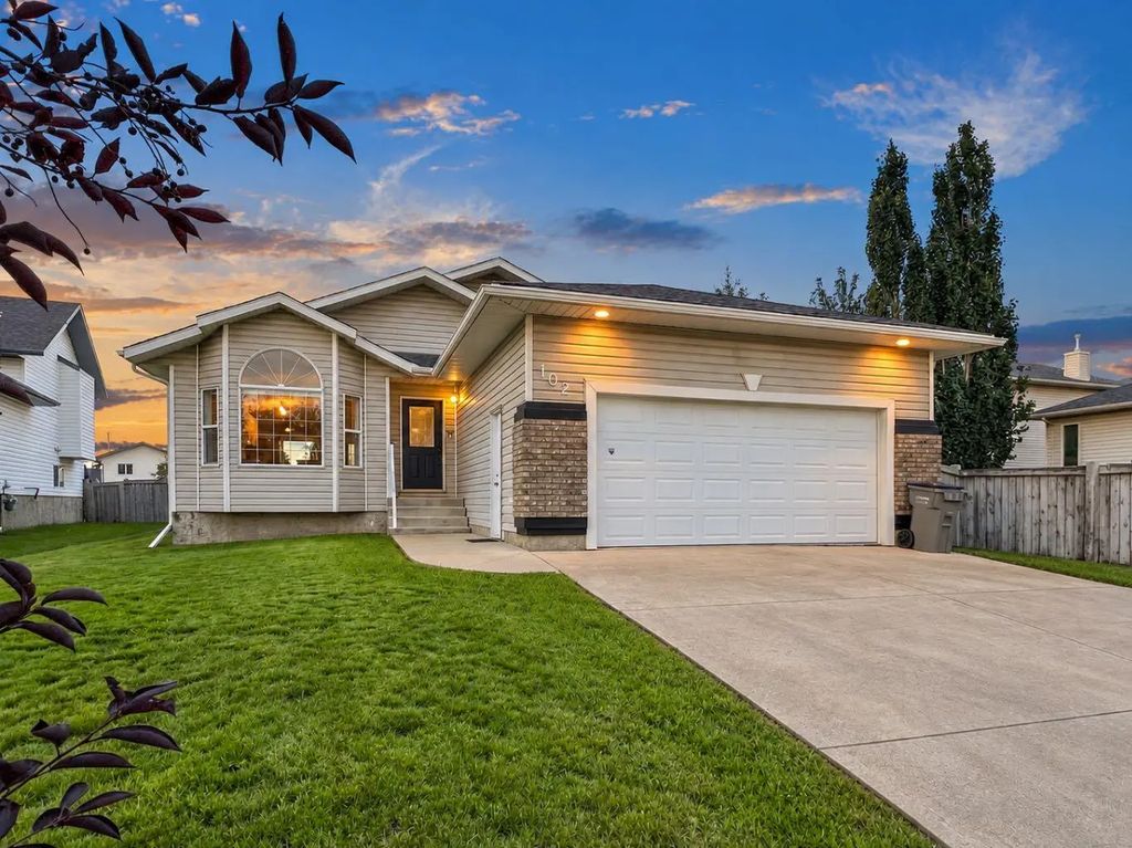 102 Pinnacle Crescent , Grande Prairie
