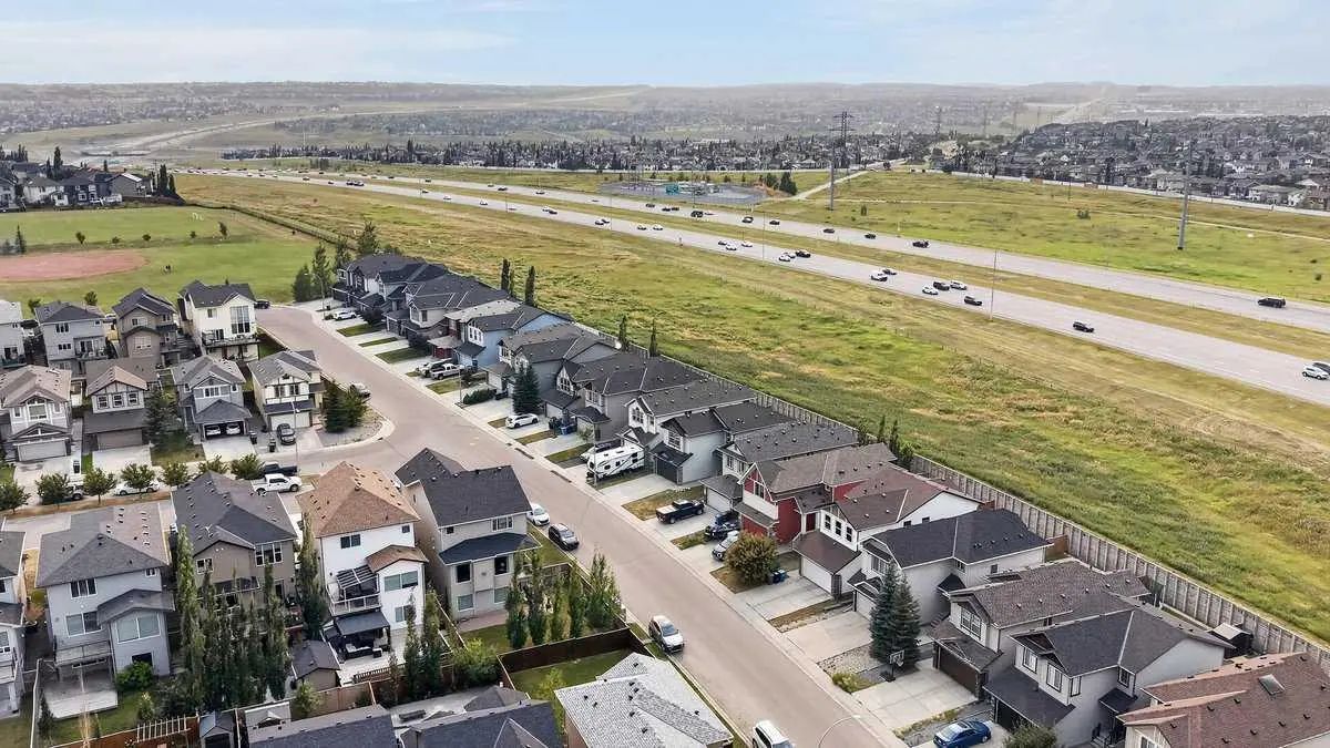 377 Panora Way Northwest, Calgary – Residential Detached Listing Photo 34