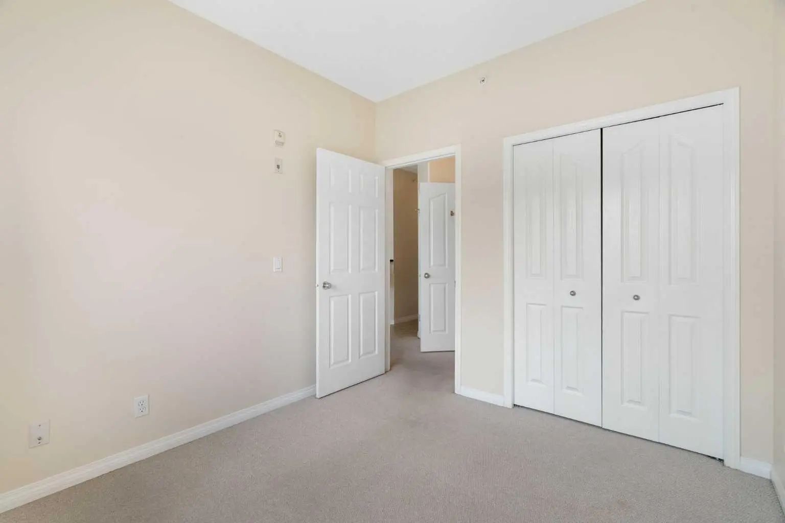 422 369 Rocky Vista Park Northwest, Calgary – Residential Apartment Listing Photo 12