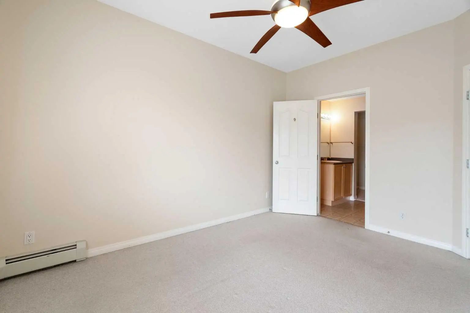 422 369 Rocky Vista Park Northwest, Calgary – Residential Apartment Listing Photo 18