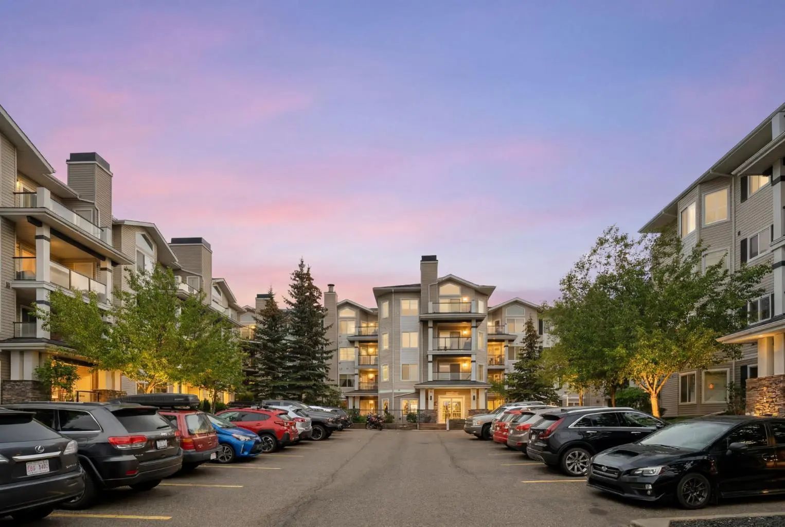 422 369 Rocky Vista Park Northwest, Calgary – Residential Apartment Listing Photo 2